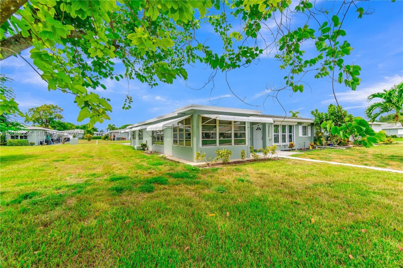 775 North Dr, Unit A, Delray Beach, FL 33445 Photo