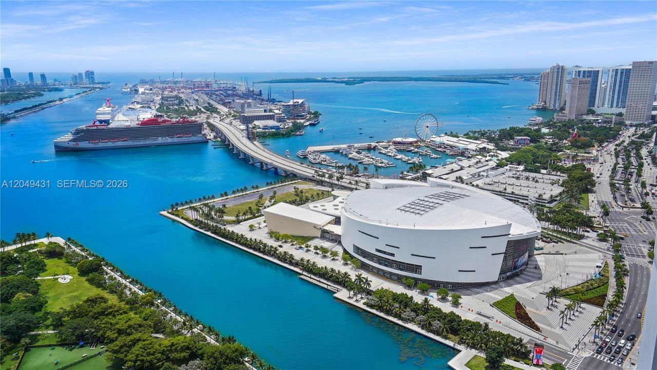 1000 Biscayne Blvd , Unit 4401, Miami, FL 33132 Photo