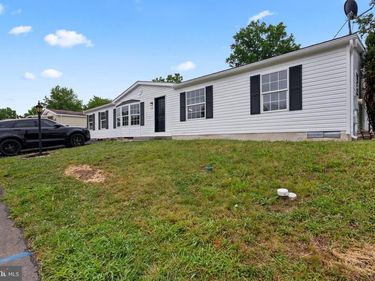 138 HEISTER ROAD, BIRDSBORO, PA 19508