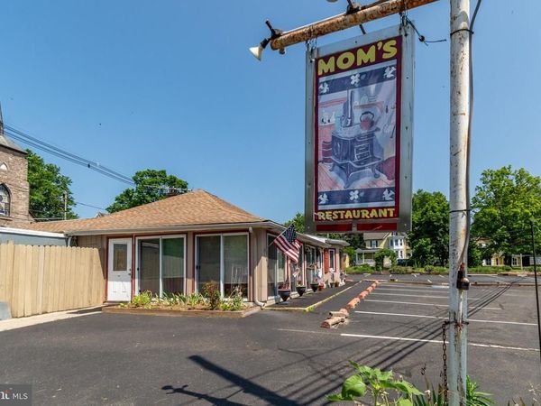 36 JOHN RINGO ROAD, RINGOES, NJ 08551