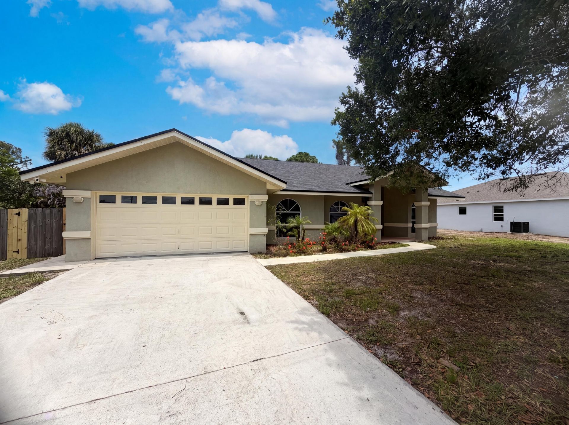 711 SE Celtic Avenue, Port Saint Lucie, FL 34983 Photo