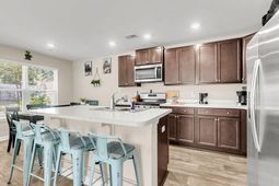 284 Spencer Circle photo 4