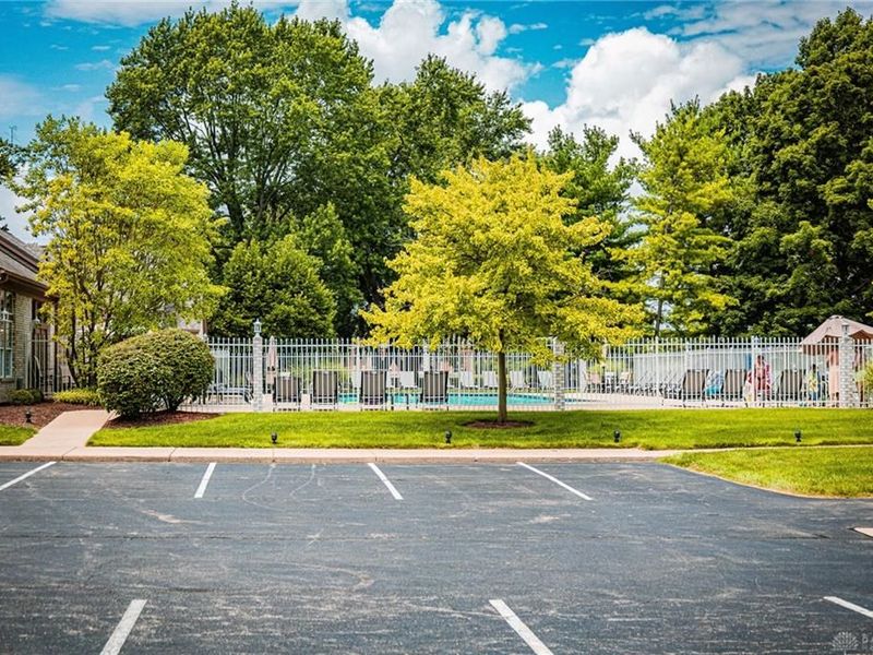 1655 Piper Lane, Unit 206, Washington Township, OH 45440 Photo 2
