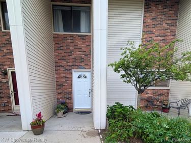 6164 Palomino Court, West Bloomfield Twp, MI 48322
