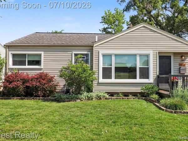 1529 Amelia Avenue, Royal Oak, MI 48073