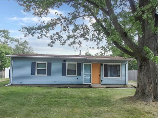2011 Parkdale Drive , Champaign, IL 61821