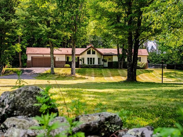 321 Orchard Road, Highland, NY 12528