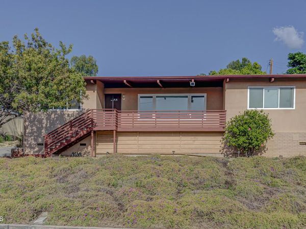 10852 Plainview Avenue, Los Angeles, CA 91042