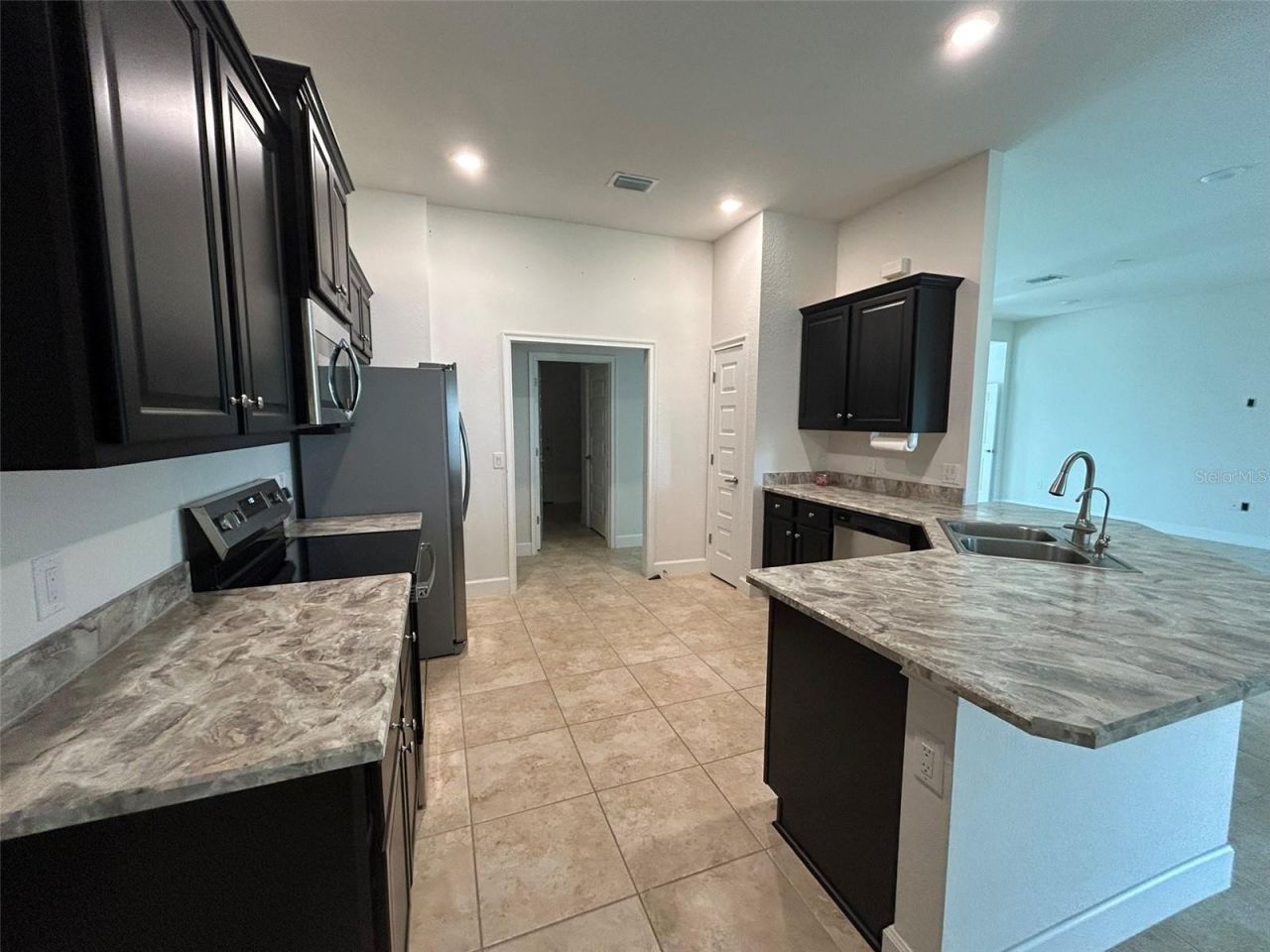 1923 Villia Street , Lehigh Acres, FL 33972 Photo