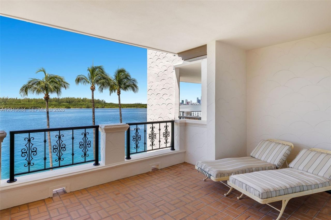 2432 Fisher Island Dr , Unit 5302, Miami Beach, FL 33109 Photo
