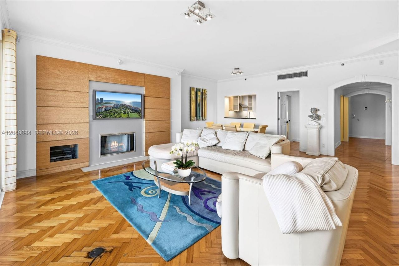 2432 Fisher Island Dr , Unit 5302, Miami Beach, FL 33109 Photo