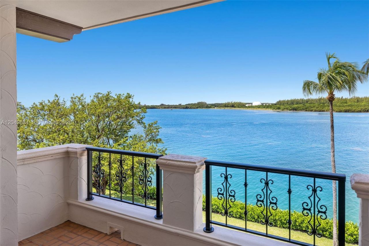 2432 Fisher Island Dr , Unit 5302, Miami Beach, FL 33109 Photo