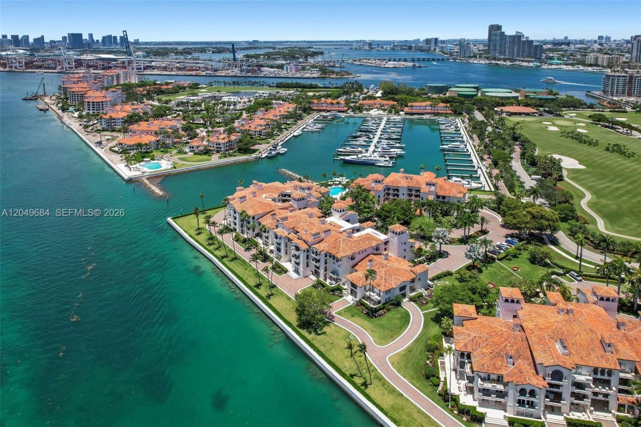 2432 Fisher Island Dr , Unit 5302, Miami Beach, FL 33109 Photo