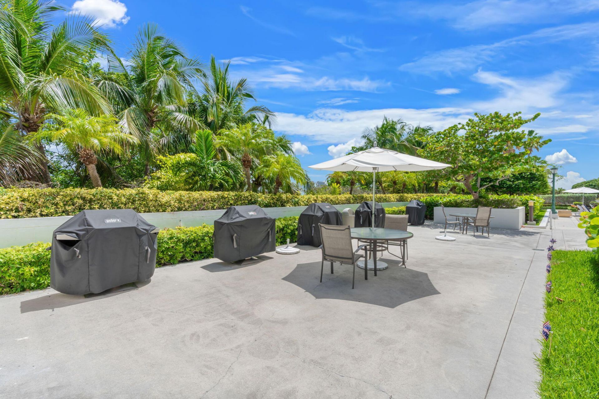1000 E Island Boulevard, Unit 305, Aventura, FL 33160 Photo