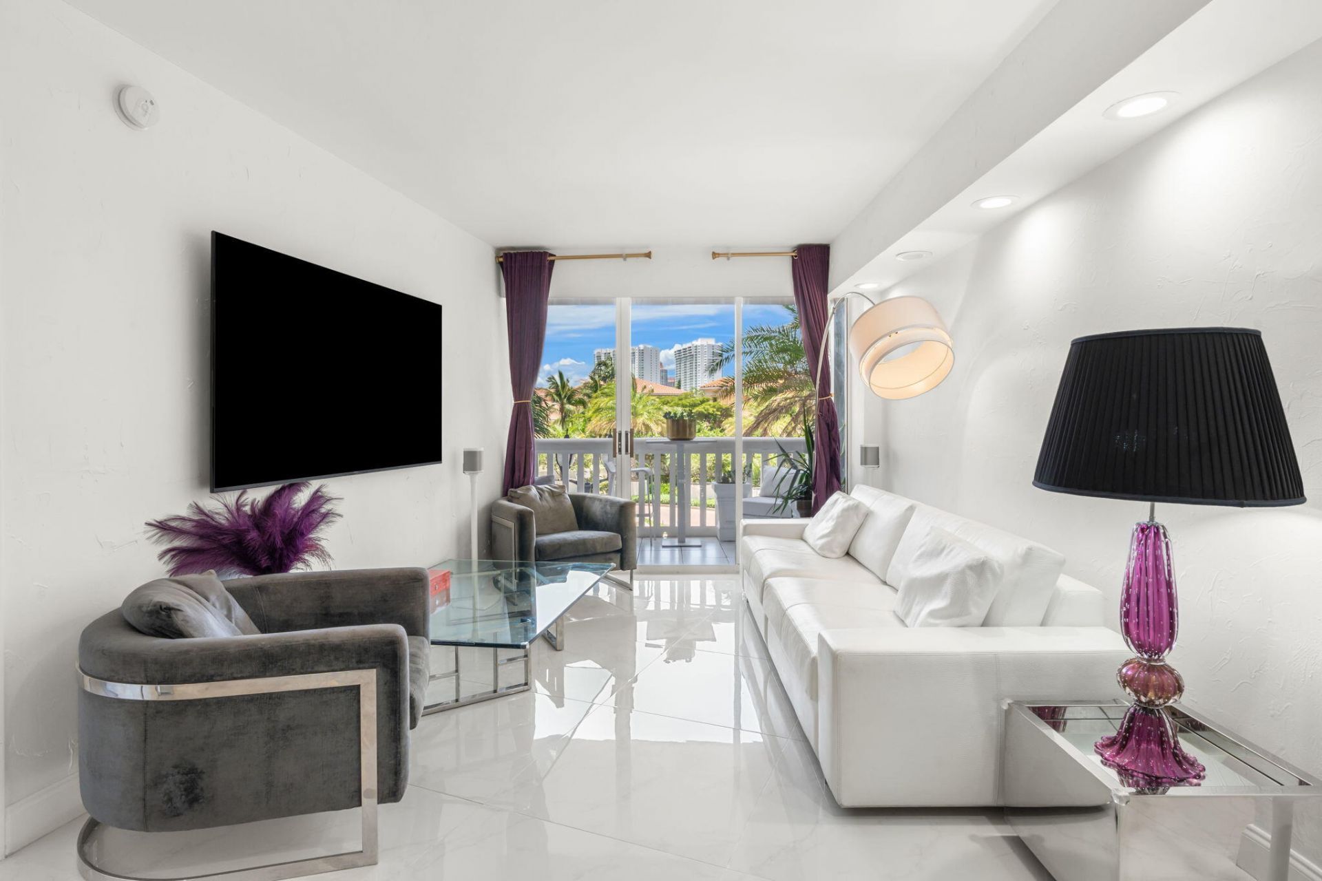 1000 E Island Boulevard, Unit 305, Aventura, FL 33160 Photo