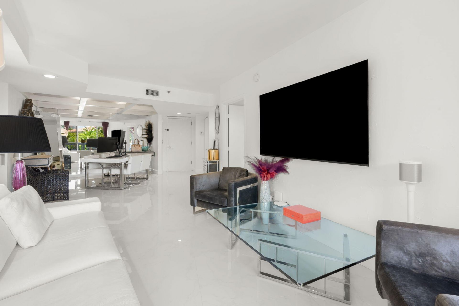 1000 E Island Boulevard, Unit 305, Aventura, FL 33160 Photo