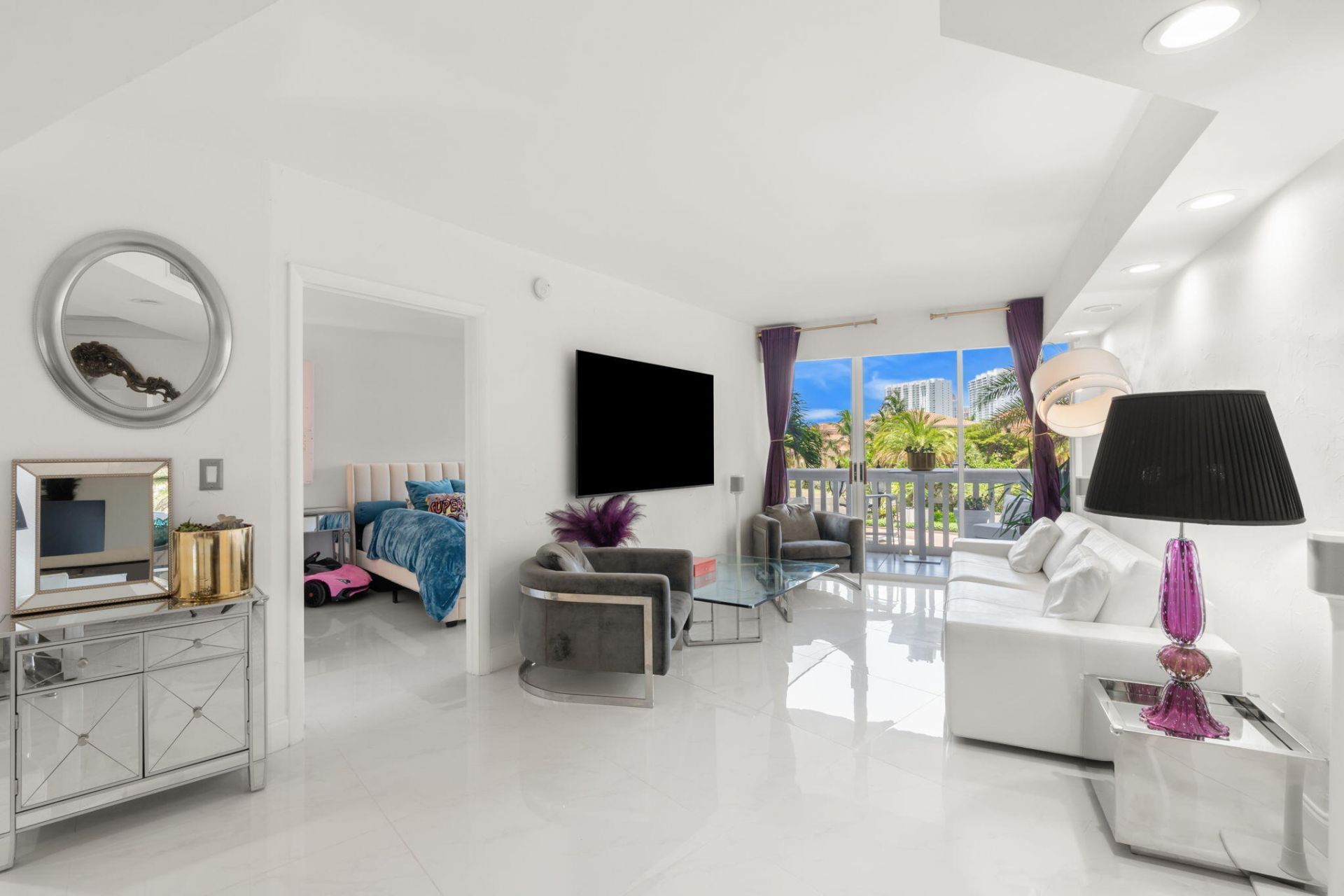 1000 E Island Boulevard, Unit 305, Aventura, FL 33160 Photo