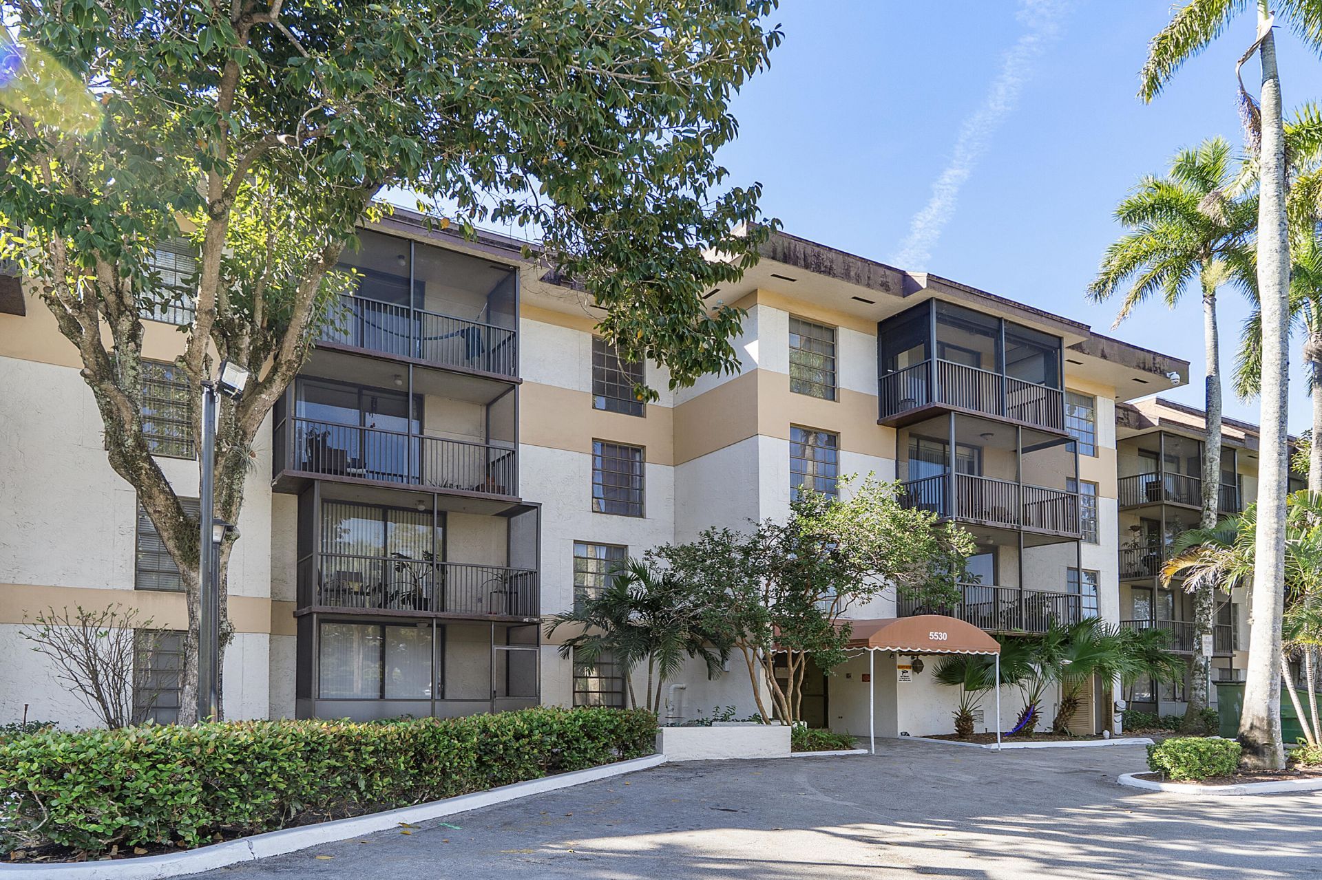 5530 NW 44th Street, Unit 216c, Lauderhill, FL 33319 Photo