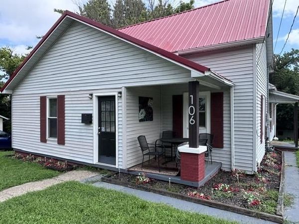 106 E 4th Avenue , Central City, KY 42330