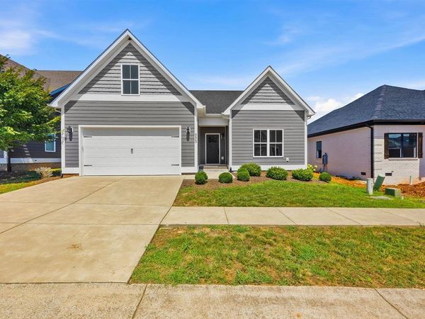 655 Boston Park Drive , Bowling Green, KY 42103