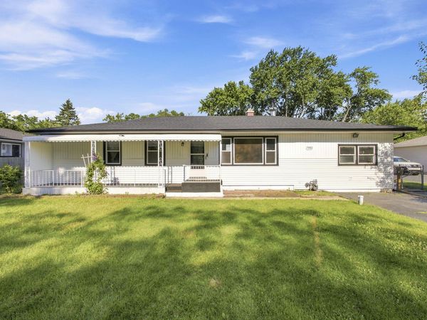 7562 Montana Street , Merrillville, IN 46410