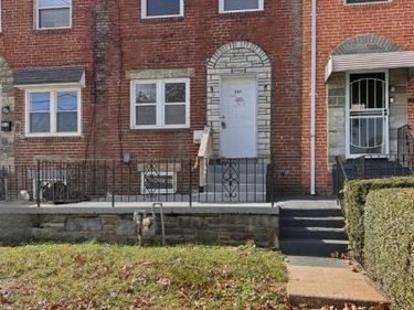 920 BUTLER STREET, CHESTER, PA 19013