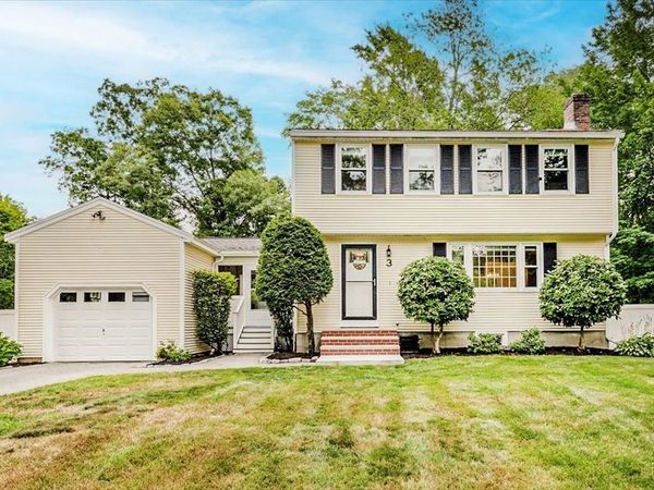 3 Kenilworth Lane, Haverhill, MA 01835