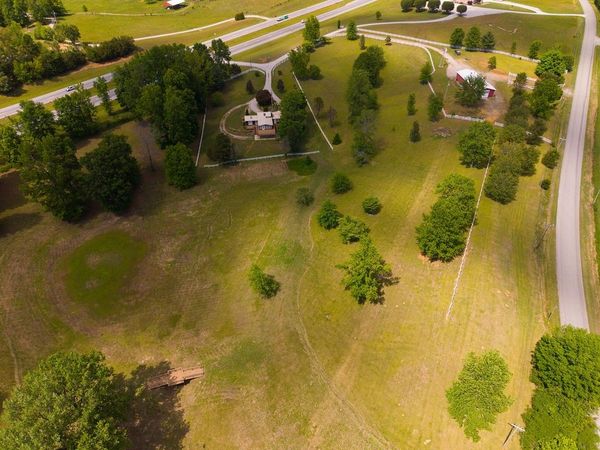 360 Park Dr , Unit 4, Rock Island, TN 38581