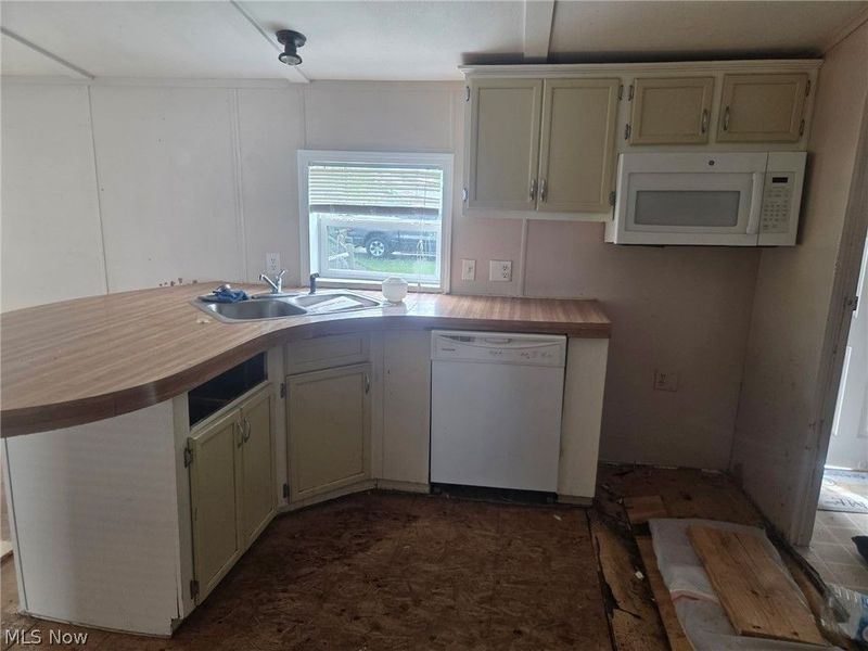 27696 Oregon, Unit 216, Perrysburg, OH 43551 Photo 20