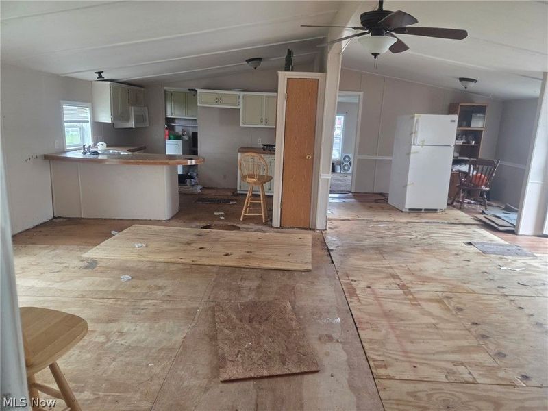 27696 Oregon, Unit 216, Perrysburg, OH 43551 Photo 9