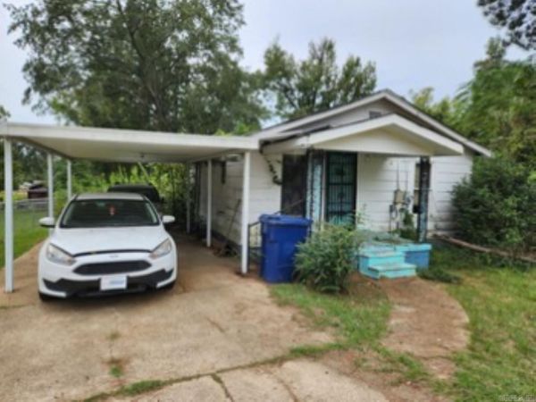 415 Myrtle St , Camden, AR 71701