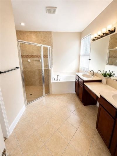 21790 Sunset Lake Ct, Estero, FL 33928 Photo