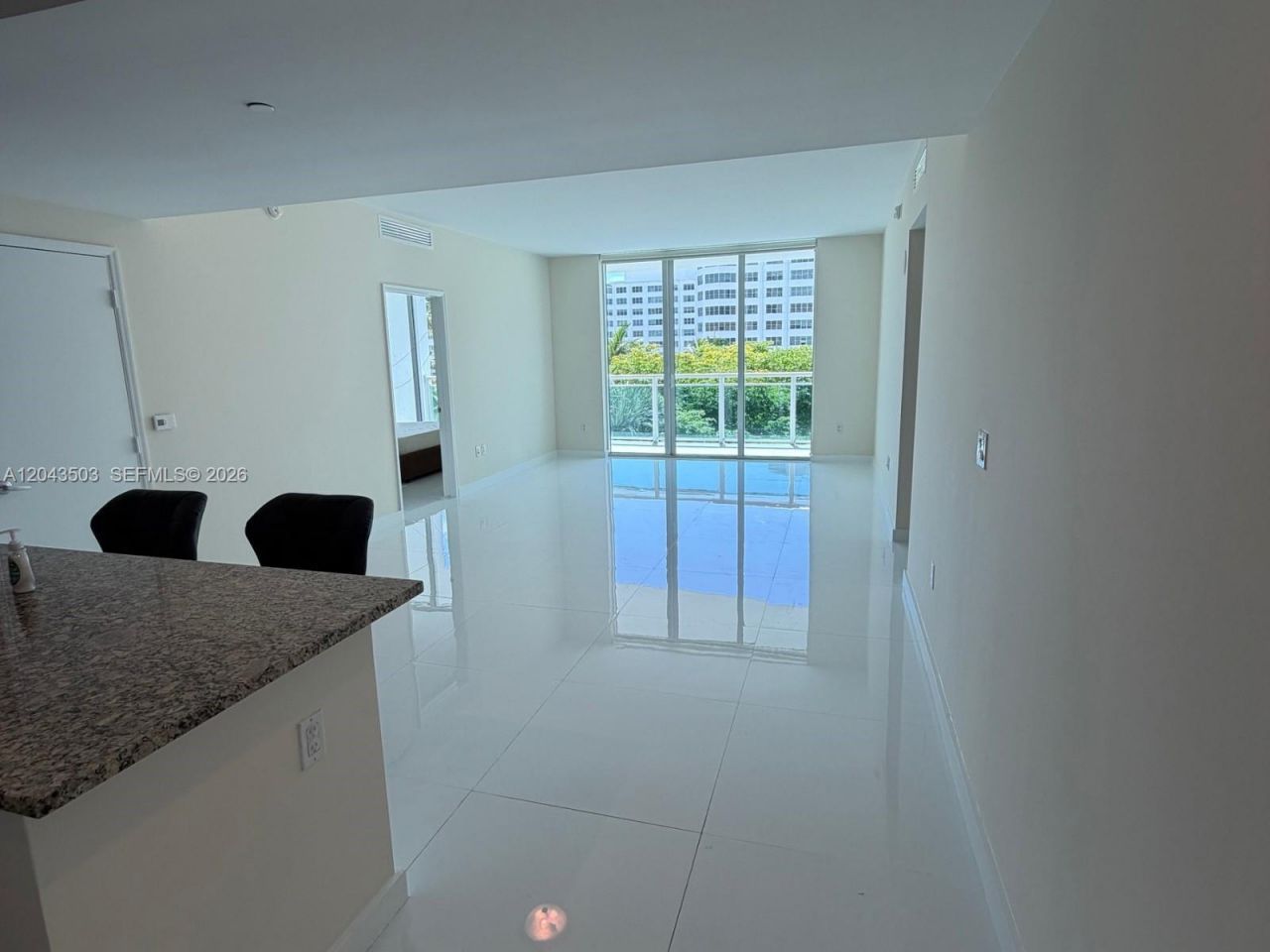 951 Brickell Ave, Unit 1206, Miami, FL 33131 Photo