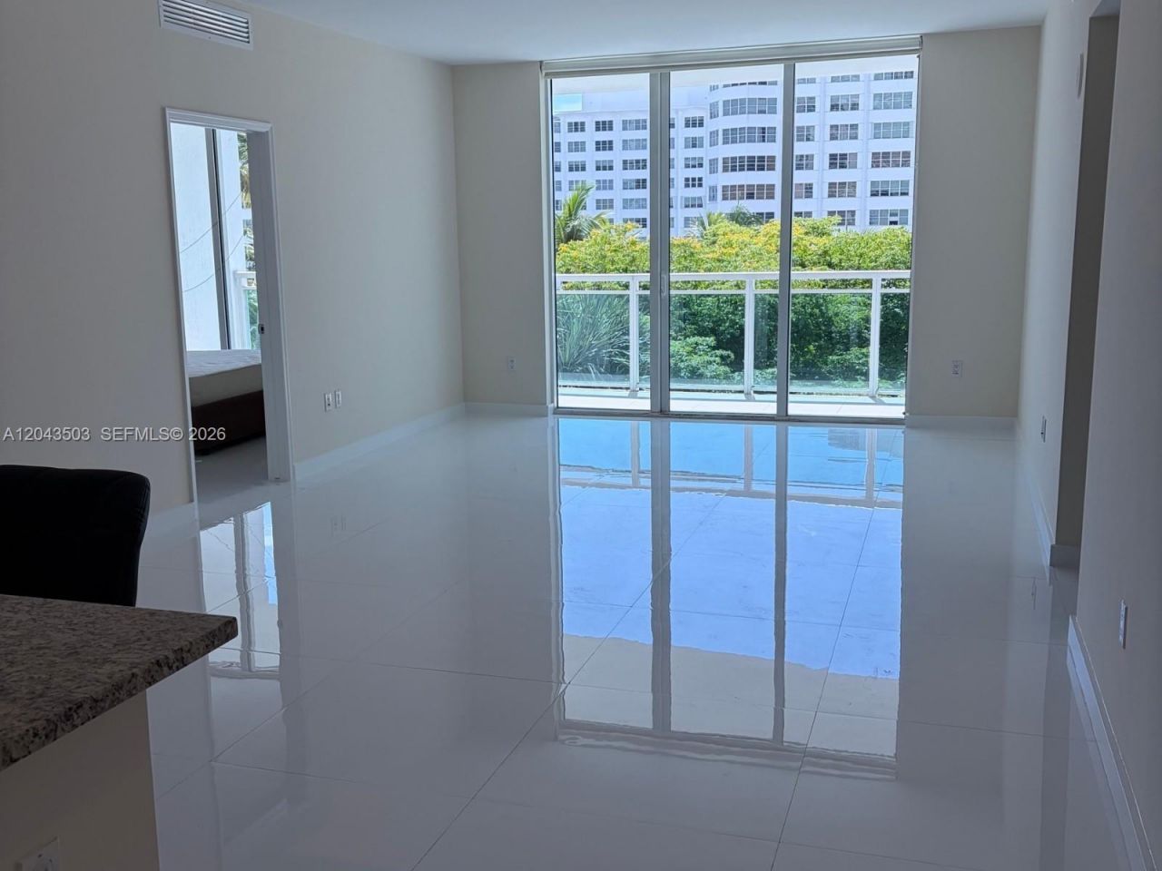 951 Brickell Ave, Unit 1206, Miami, FL 33131 Photo