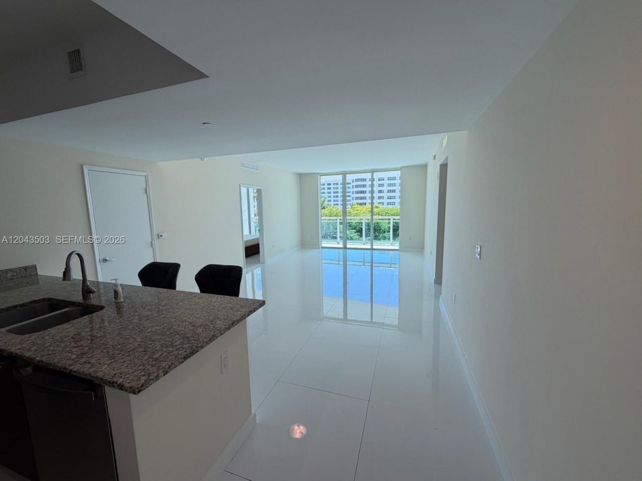 951 Brickell Ave, Unit 1206, Miami, FL 33131 Photo