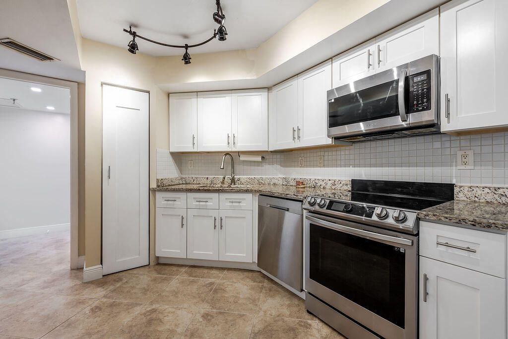6463 La Costa Drive, Unit 603, Boca Raton, FL 33433 Photo