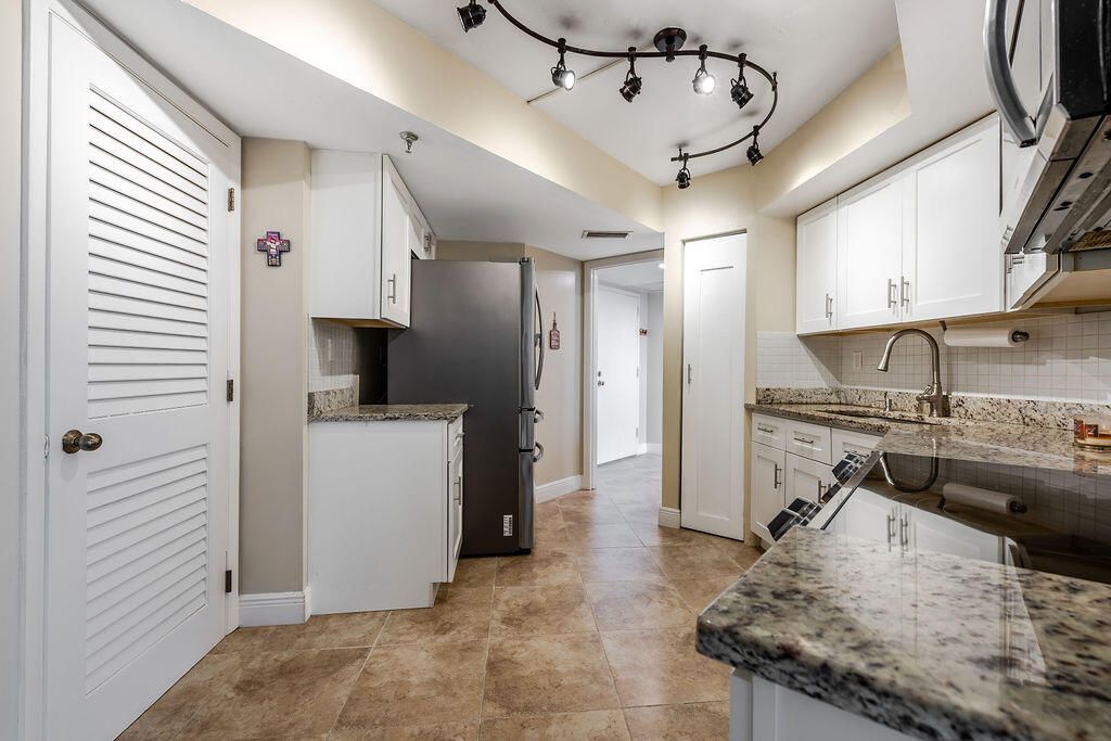6463 La Costa Drive, Unit 603, Boca Raton, FL 33433 Photo