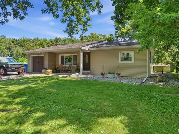 1025 S 500 E Road, Columbia City, IN 46725
