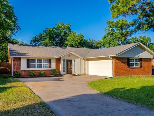 3406 Hastings Drive, Arlington, TX 76013