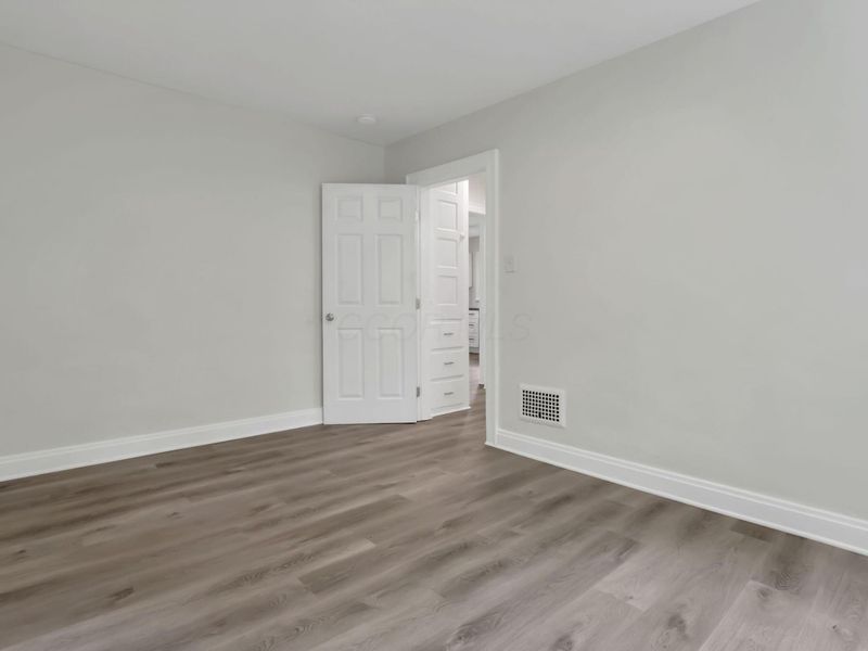 1272 Kent Street, Columbus, OH 43205 Photo 48