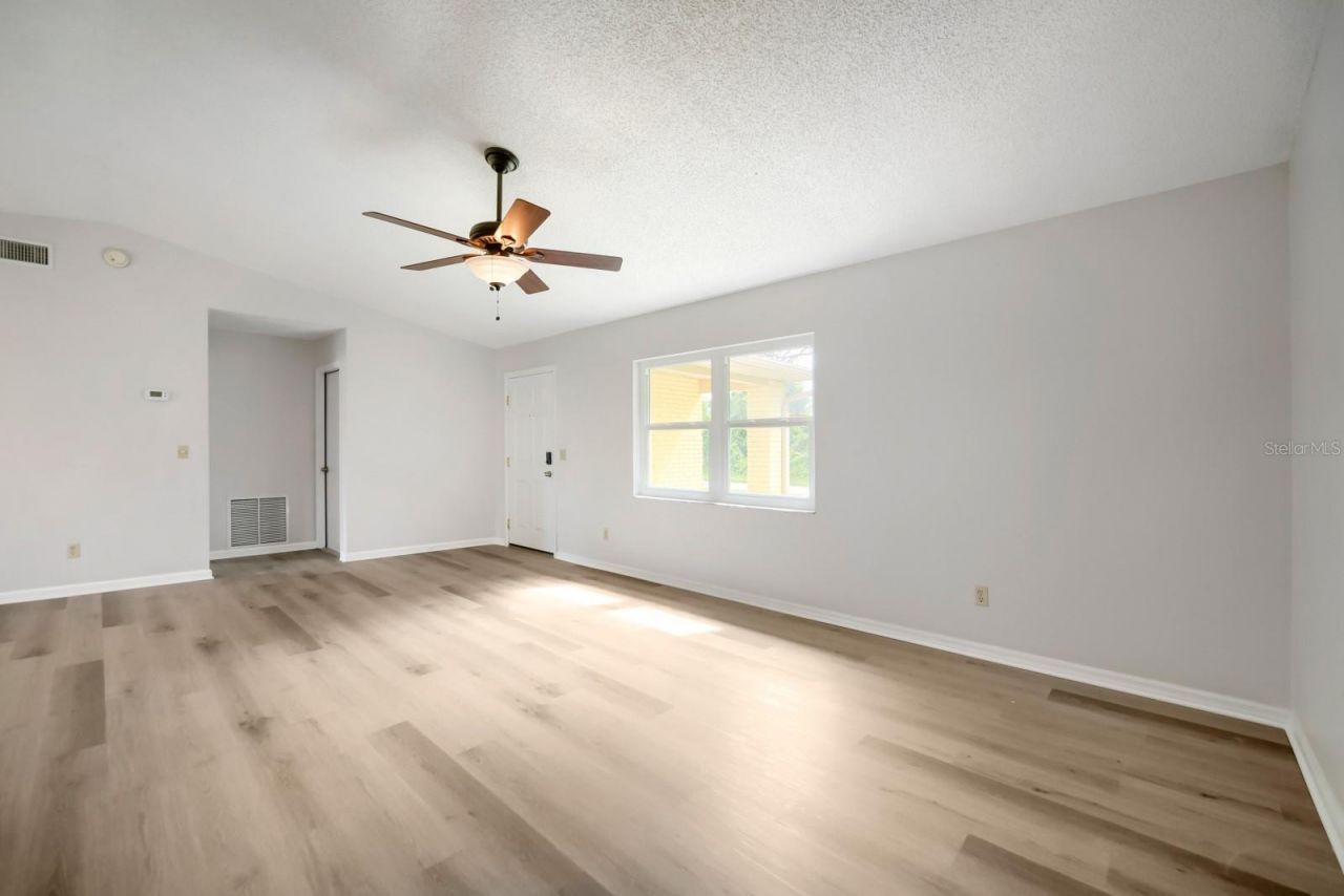 3432 Unity Tree Drive , Edgewater, FL 32141 Photo