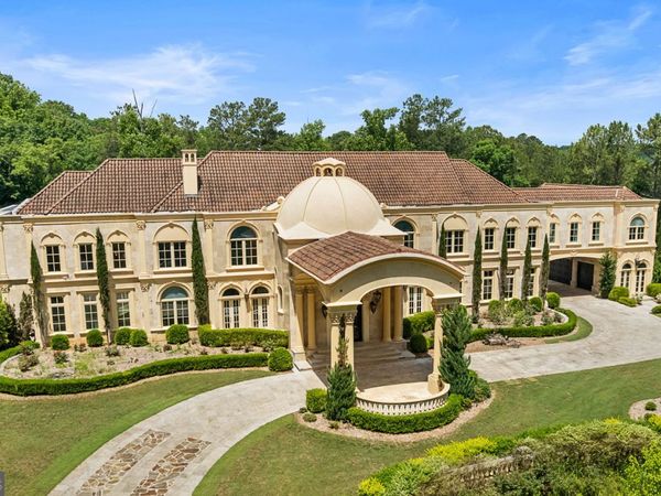 6420 Riverside Drive NW, Sandy Springs, GA 30328