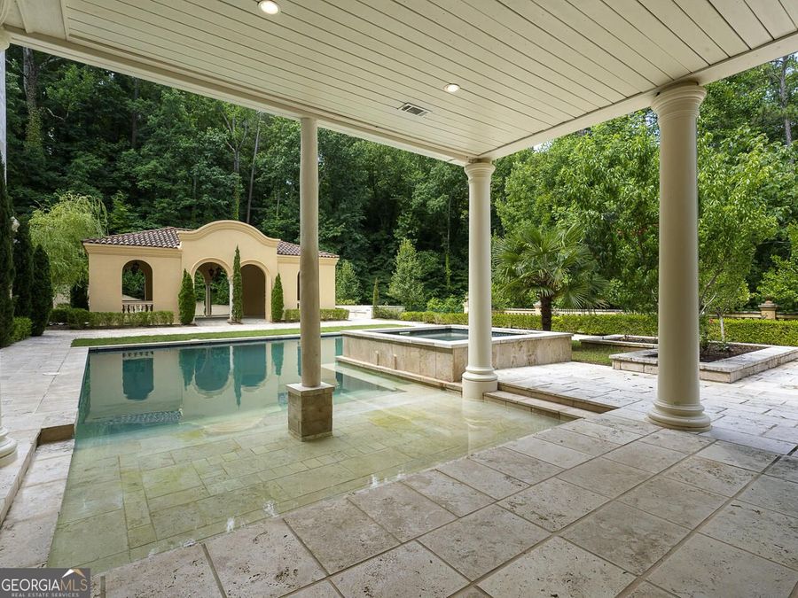 Property Image 104