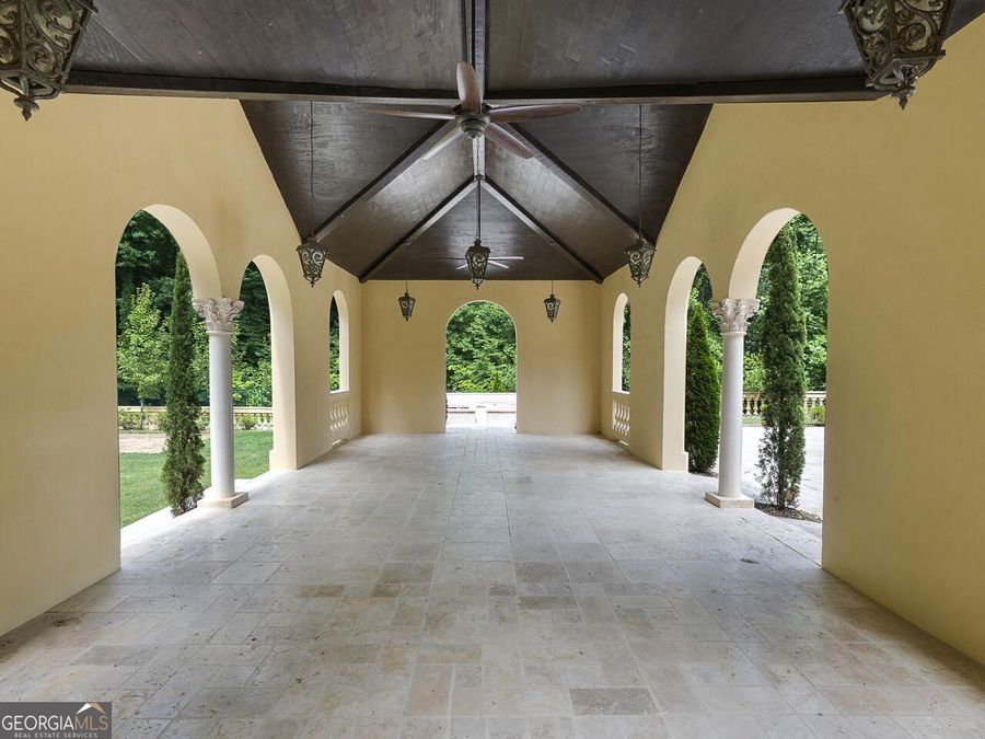 Property Image 112