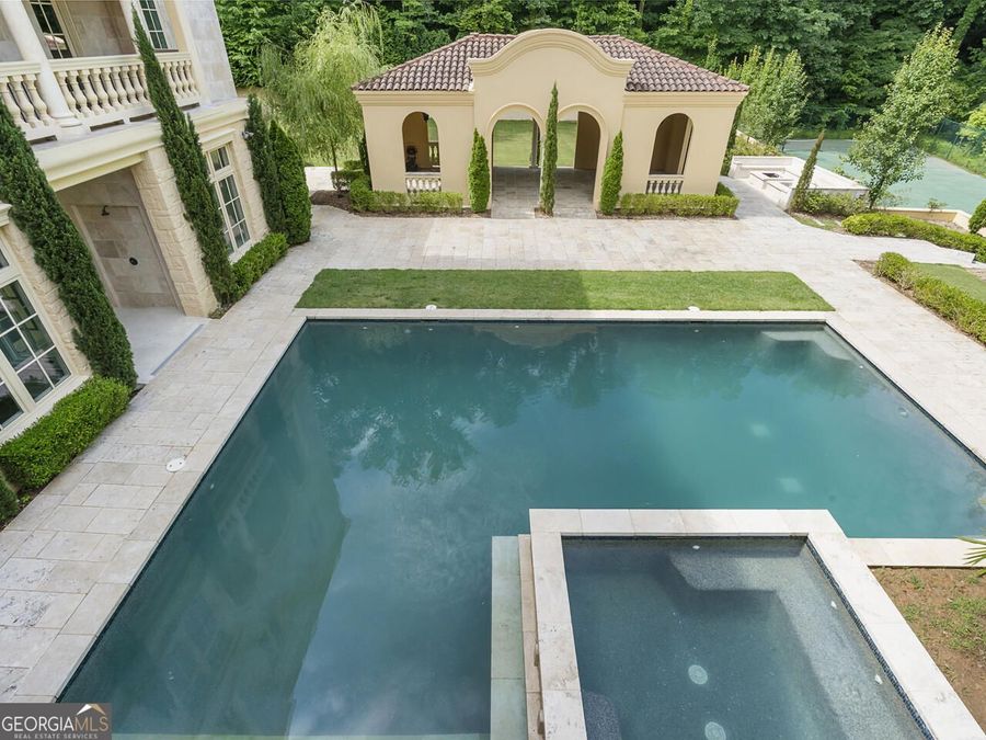Property Image 32