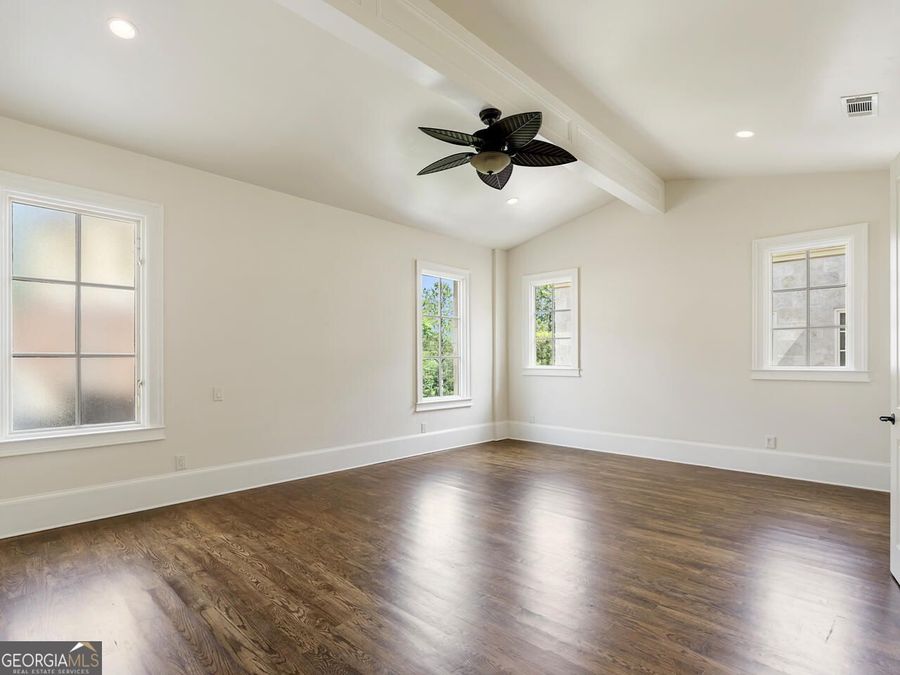 Property Image 76