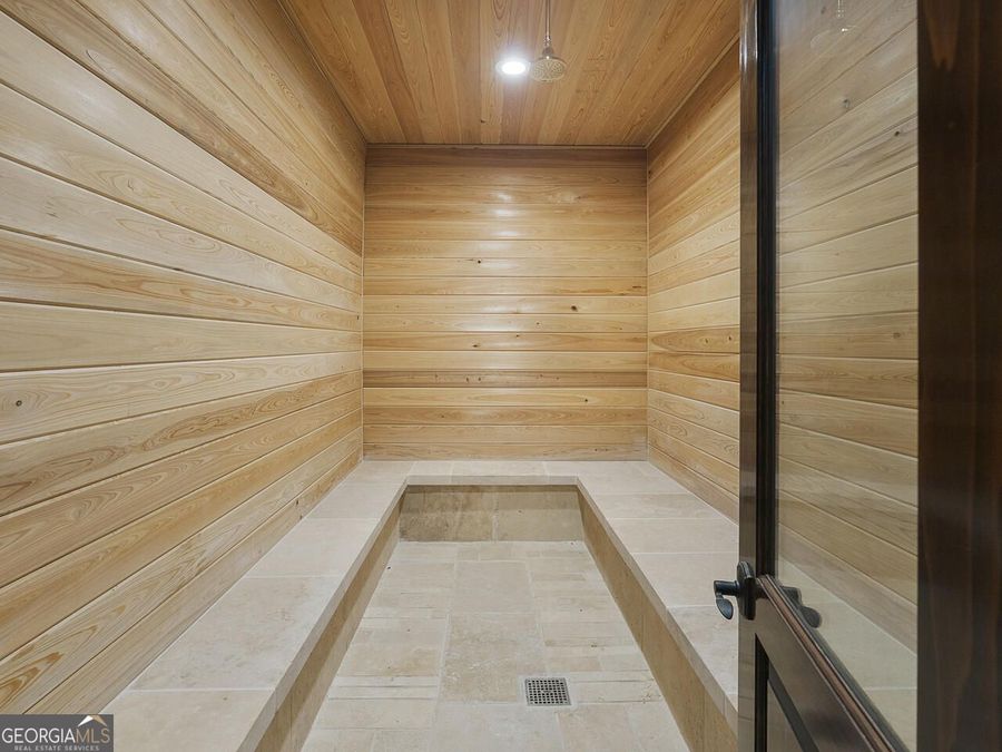 Property Image 92