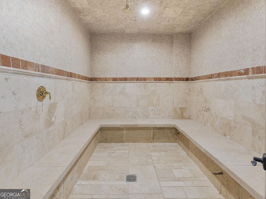 Property Image 93