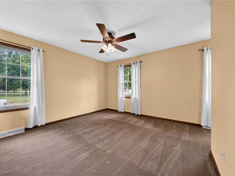 412 Brittany Lane, Jefferson, OH 44047 Photo 13
