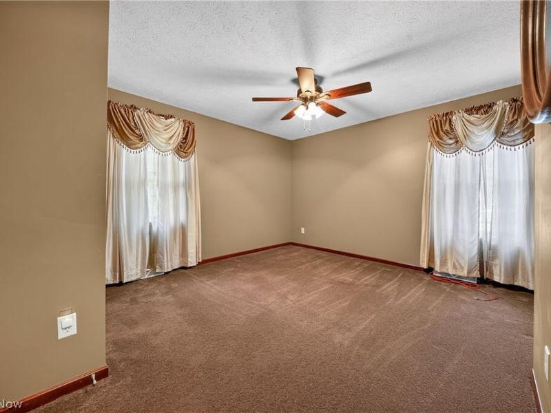 412 Brittany Lane, Jefferson, OH 44047 Photo 18